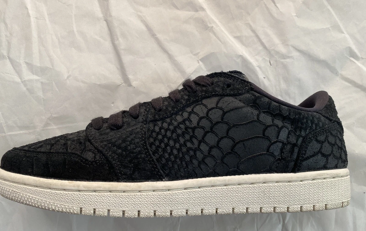 Air jordan 1 low 2025 black python