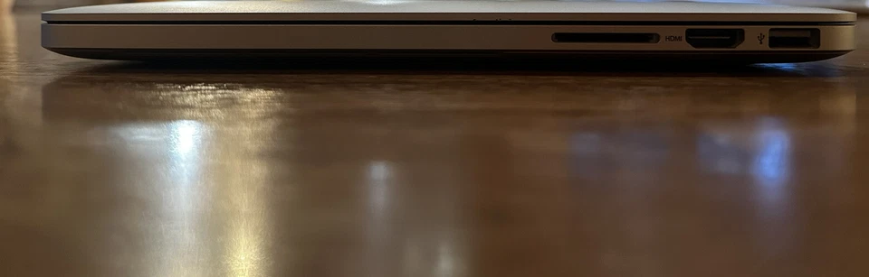 Apple MacBook Pro 13.3 128GB SSD, i5 5th Gen 2.7GHz, 8GB RAM Original Packaging. - Image 4 of 4