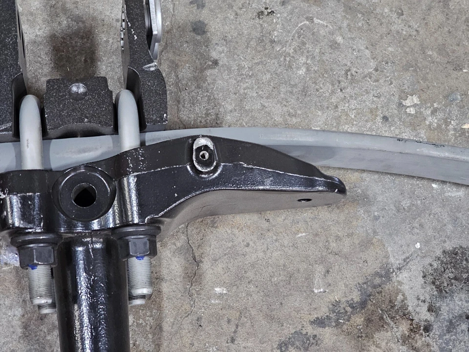 Resorte de hoja de suspensión delantero 082967-000 para Freightliner Foto 4 de 4