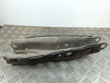Mercedes-Benz SL R231 2015 Hinten rechts Querlenker hinten Benzin 235kW Mercedes-Benz SL R231 2015 Hinten rechts Querlenker hinten Benzin 235kW