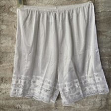 Velrose Vintage White Nylon Pettipants Bloomers Lace Trim Slip Shorts M USA
