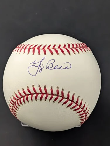 Yogi Berra HOF New York Yankees Signed OML Baseball AUTO JSA Sticker