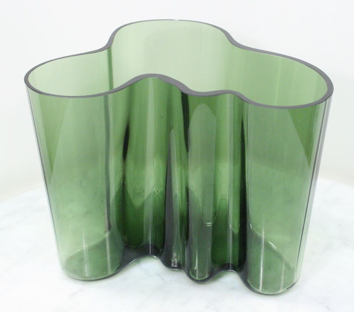 Vintage ALVAR AALTO Savoy Tinted Glass Vase. Signed Numbered Vintage ALVAR AALTO Savoy Tinted Glass Vase. Signed Numbered