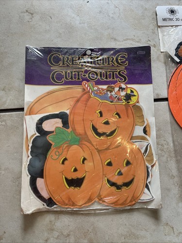 4 Creature Cutouts Halloween Decorations 13" Two Sided Pumpkins Teddy Cat New - 第 1/2 張圖片