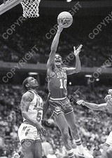 MAURICE CHEEKS - PHILADELPHIA 76ers- Vintage 35mm NBA B W NEGATIVE 2.5aa  READ
