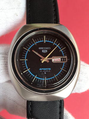 Vintage Seiko 5 Sports Automatic 21 Jewels 6119-8450 Japan Men's