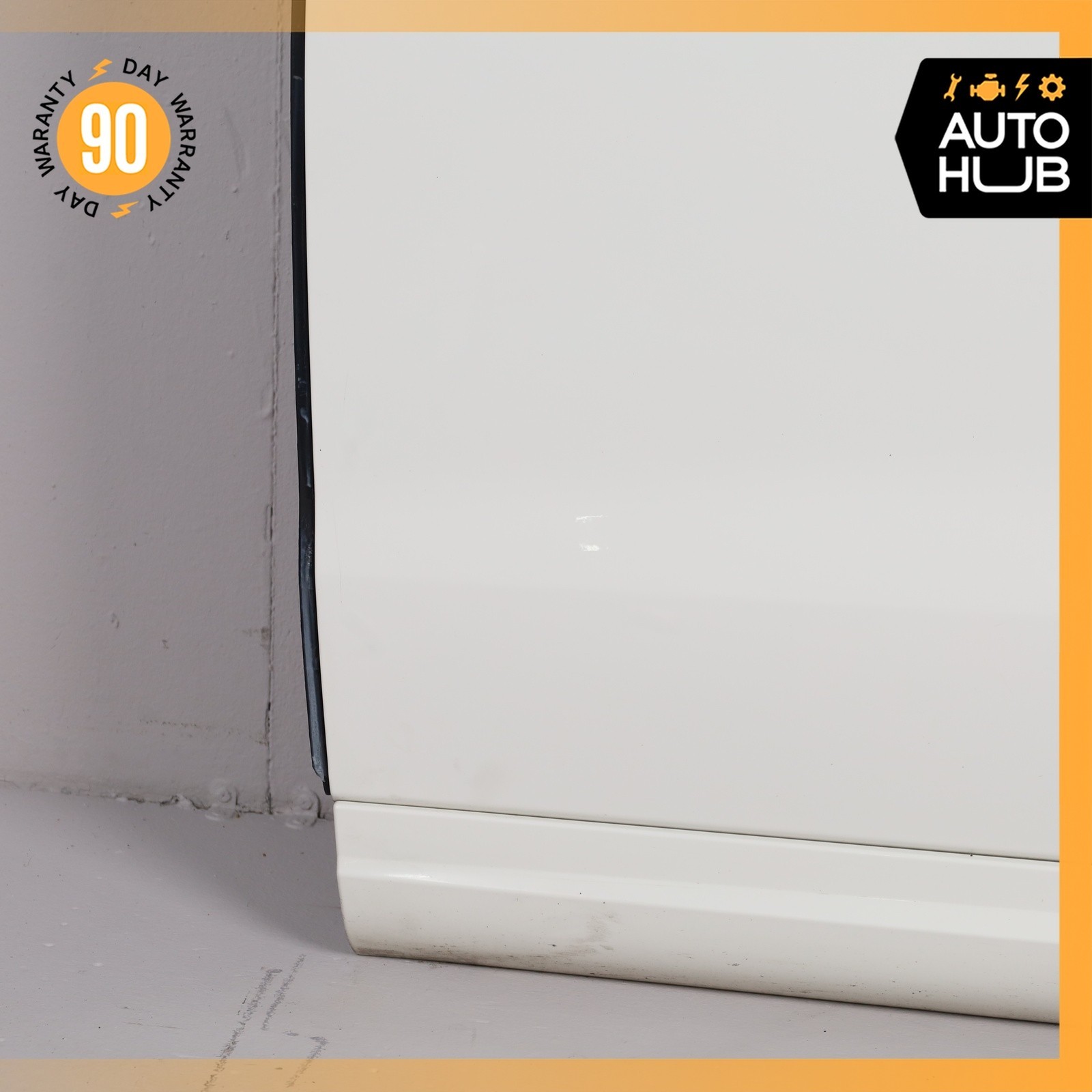 17-22 Maserati Levante M161 Front Left Driver Side Door Shell White OEM 89k