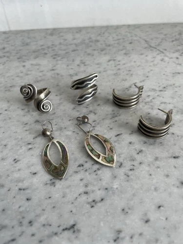 Vtg Native American Sterling Silver Rings/ Earrings Lot Of 6 Assorted .67oz