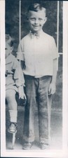 Foto del arsenal del crimen Cecil Kiper Springfield Boy Child Fire Gobernador Horner 1934