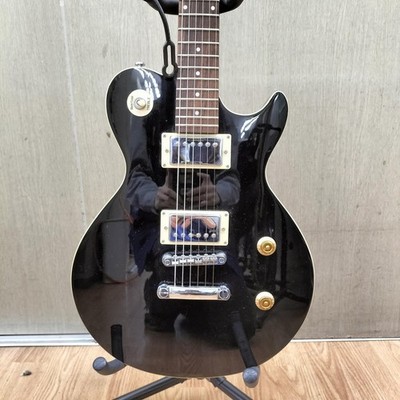 SAMICK AV-1 Used Mahogany body Maple neck Rosewood fingerboard Black