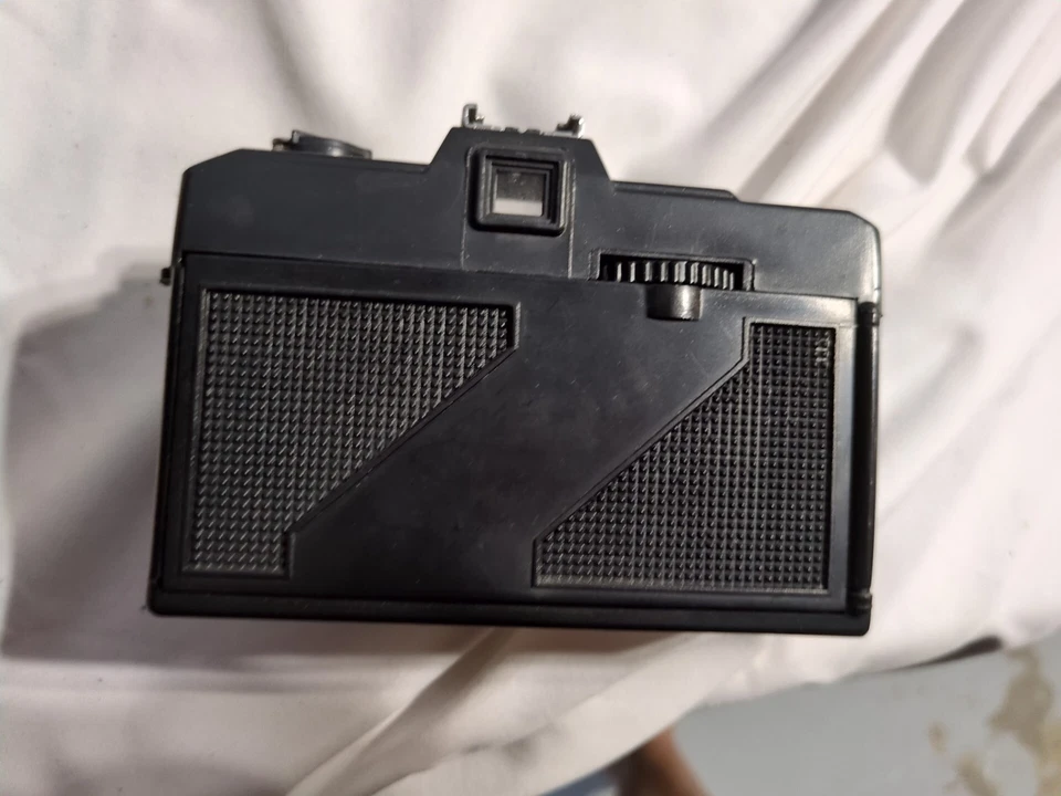 3 Canon Flash Cubes, Takumar Lens, VAC Camera With 50 mm Lens - Image 4 of 4