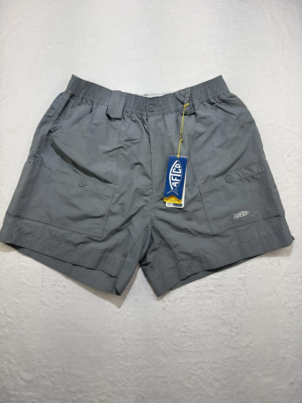 AFTCO Shorts Mens 40 Gray 6 Inch Inseam Cargo Elastic Waist Fishing Casual
Opens in a new window or