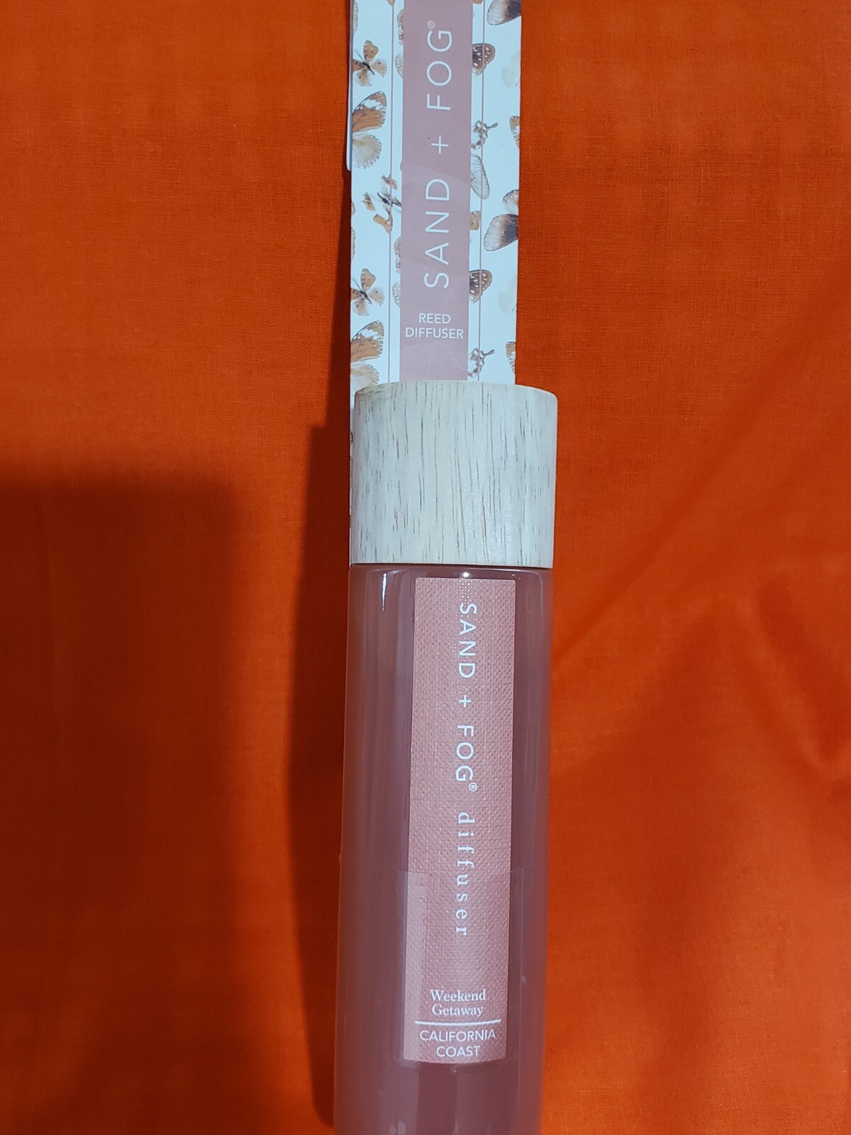 Sand + Fog Weekend Getaway Reed Diffuser with Bamboo Sticks for Home Fragrance  -image