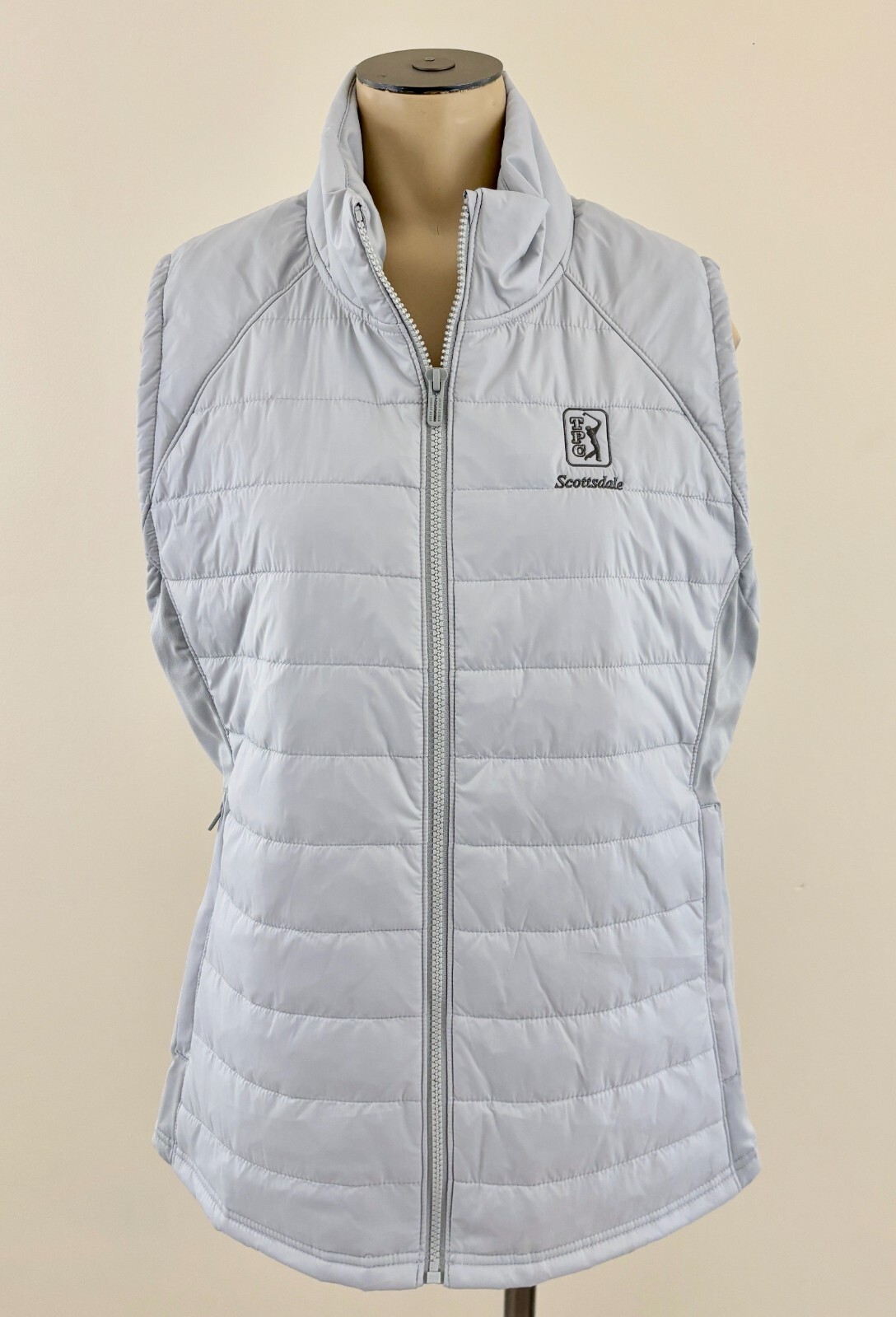UNDER ARMOUR GOLF ATLAS NWT Women XL Gray Full Zip Insulated TPC Scottsdale Vest