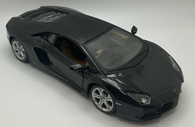 LAMBORGHINI AVENTADOR LP700-4 1/24 DIECAST MODEL CAR BLACK  MAISTO