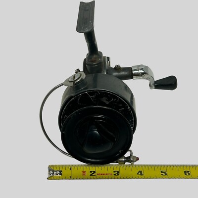 Vintage Shakespeare Sea Wonder Model #2090 FB Ocean Spinning Reel
