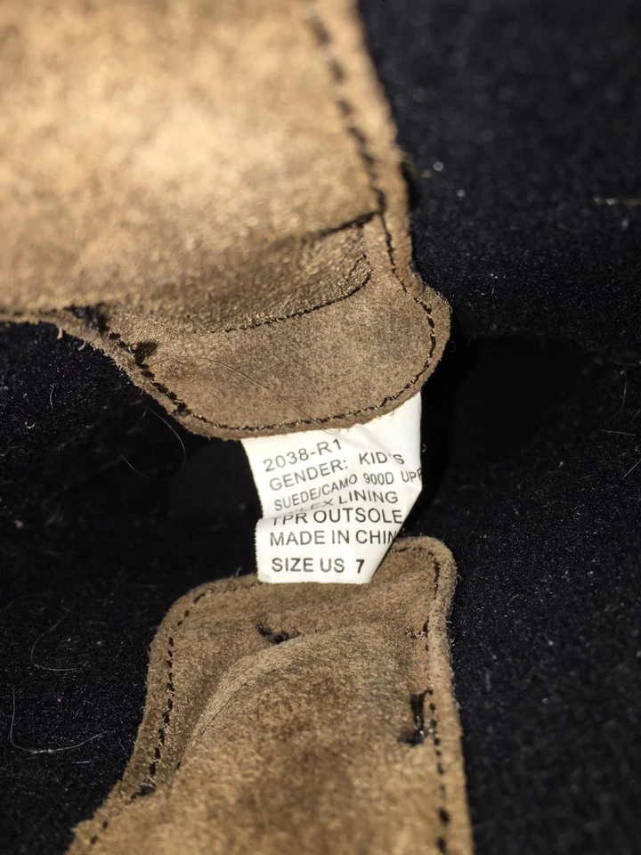 Botas Red Head camuflaje 7 gamuza lona sin cordones Red Head 900 camuflaje aislado Foto 4 de 4