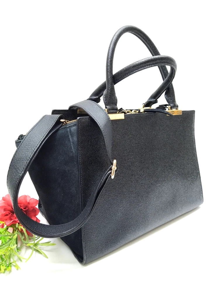 Bolso Bandolera Henri Bendel Gotham Gamuza Cuero Negro Bloqueado - $698 Foto 3 de 4