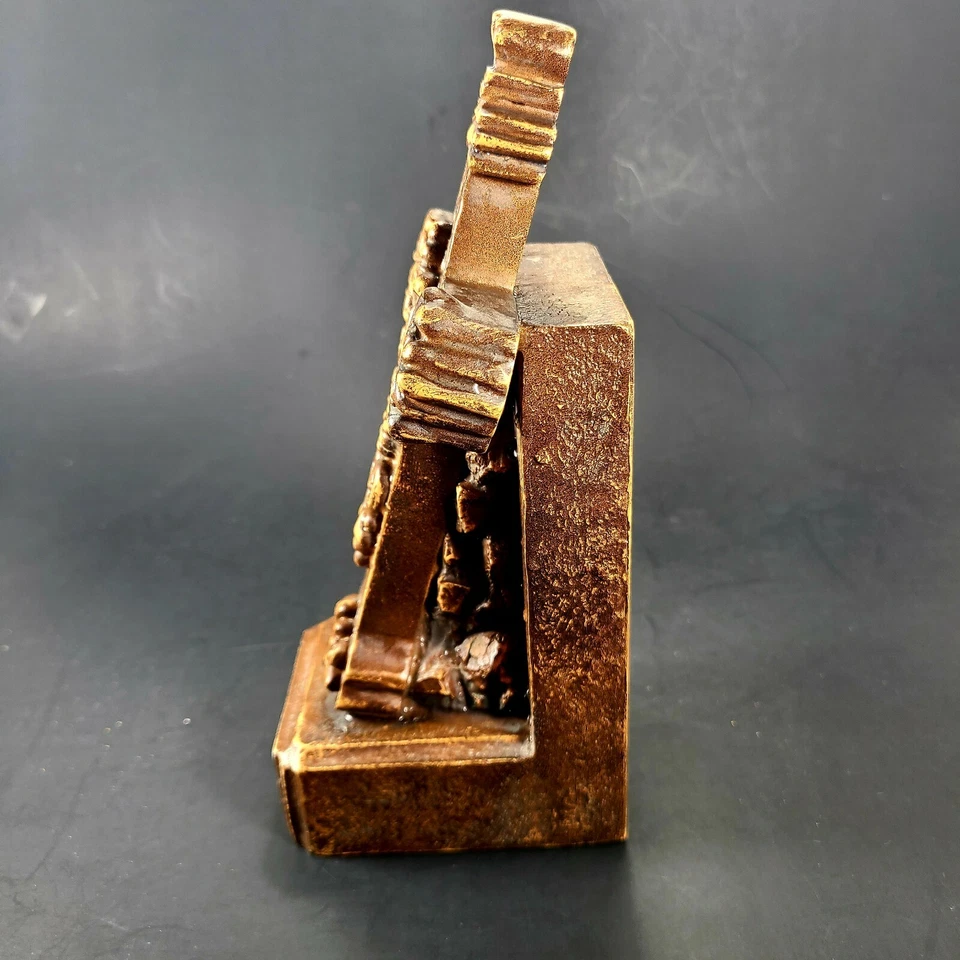 Vintage Brown Ornate Cross With Base - Image 3 of 4