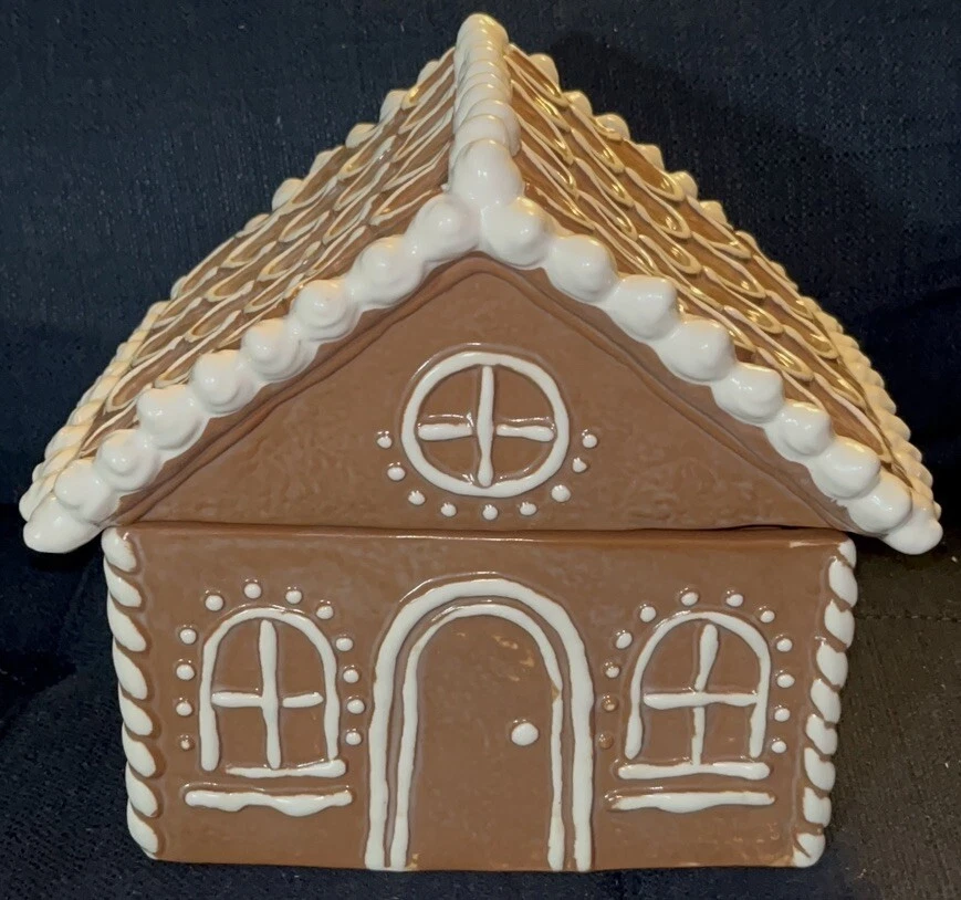 Pottery Barn Gingerbread House Stoneware Cookie Jar