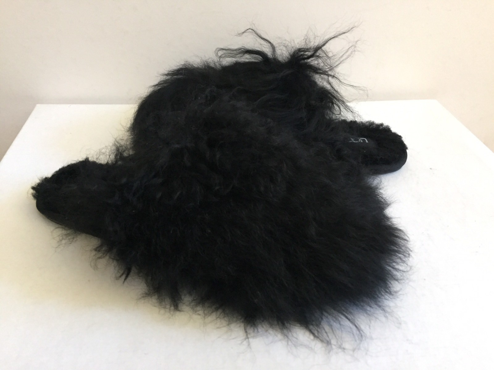 UGG FLUFF MOMMA BLACK MONGOLIAN CLOG US 6 / EU 37 / UK 4.5 - NIB | eBay
