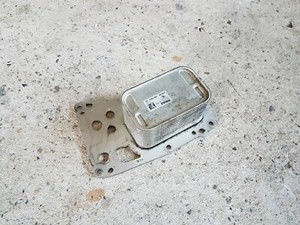 BMW 1er F20 F21 3er F30 F31 N47N Wärmetauscher Ölkühler 8507626