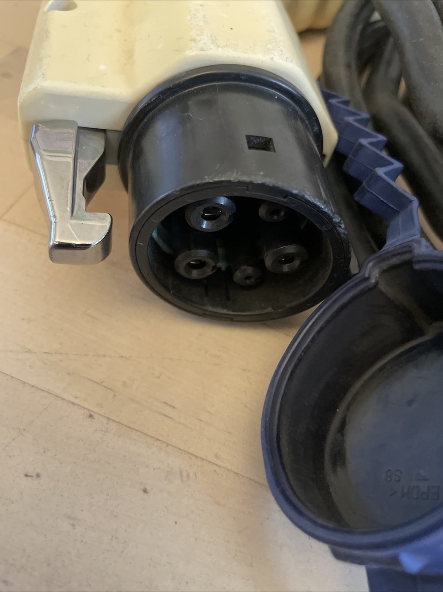 OEM Nissan Leaf Charger EV Battery Charging Cable 29690 3NA0A