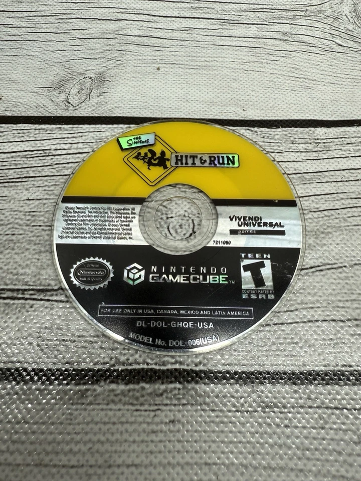 The Simpsons: Hit & Run (GameCube, 2003) DISC ONLY Needs Resurfacing - Image 2 of 4