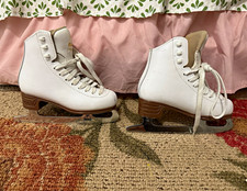 Jackson Mystique Girls Ice Skates- Size 12.5