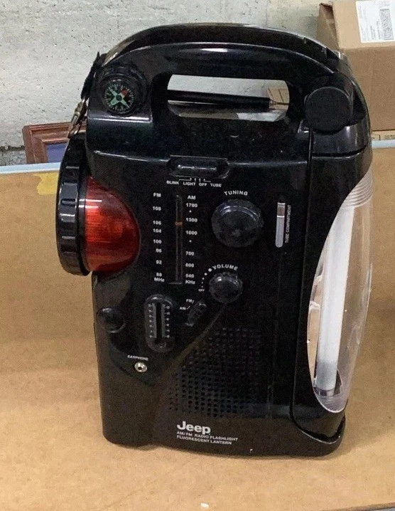 Lampe de poche radio Jeep lanterne fluorescente JXF65 AM/FM