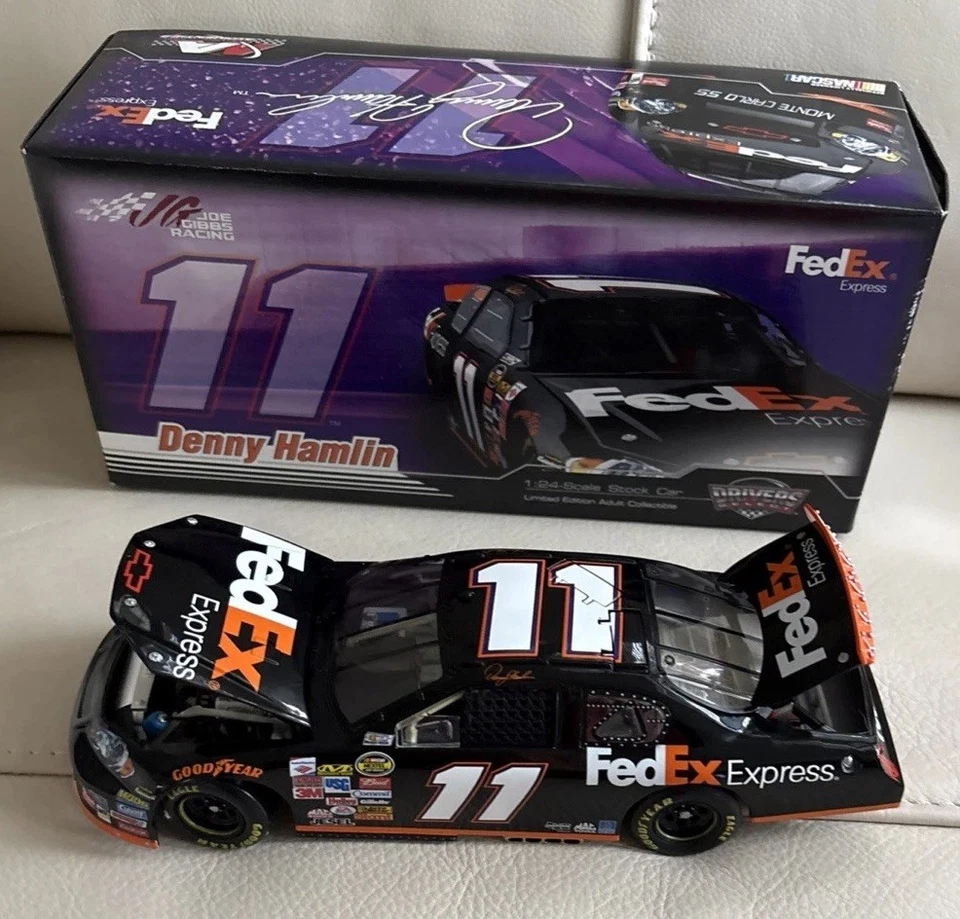 Danny Hamlin #11 2007 Federal Express Monte Carlo SS edição limitada - Imagem 3 de 4