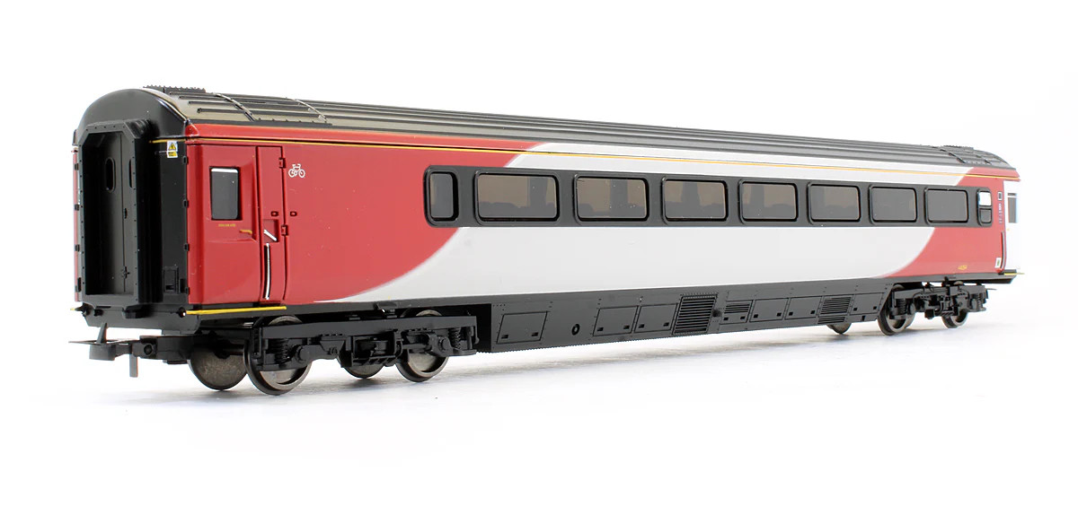 Hornby R4933 LNER MK3 TGS Coach '44094'
