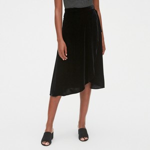 wrap skirt gap