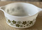 vintage Pyrex Crazy Daisy Small Casserole dish (no lid) England. 6.5in Diameter