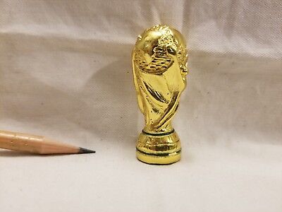 L144 Dollhouse Small Brazil World Cup Trophy 2014 Awards Miniature re-ment