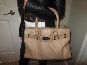 taupe michael kors purse