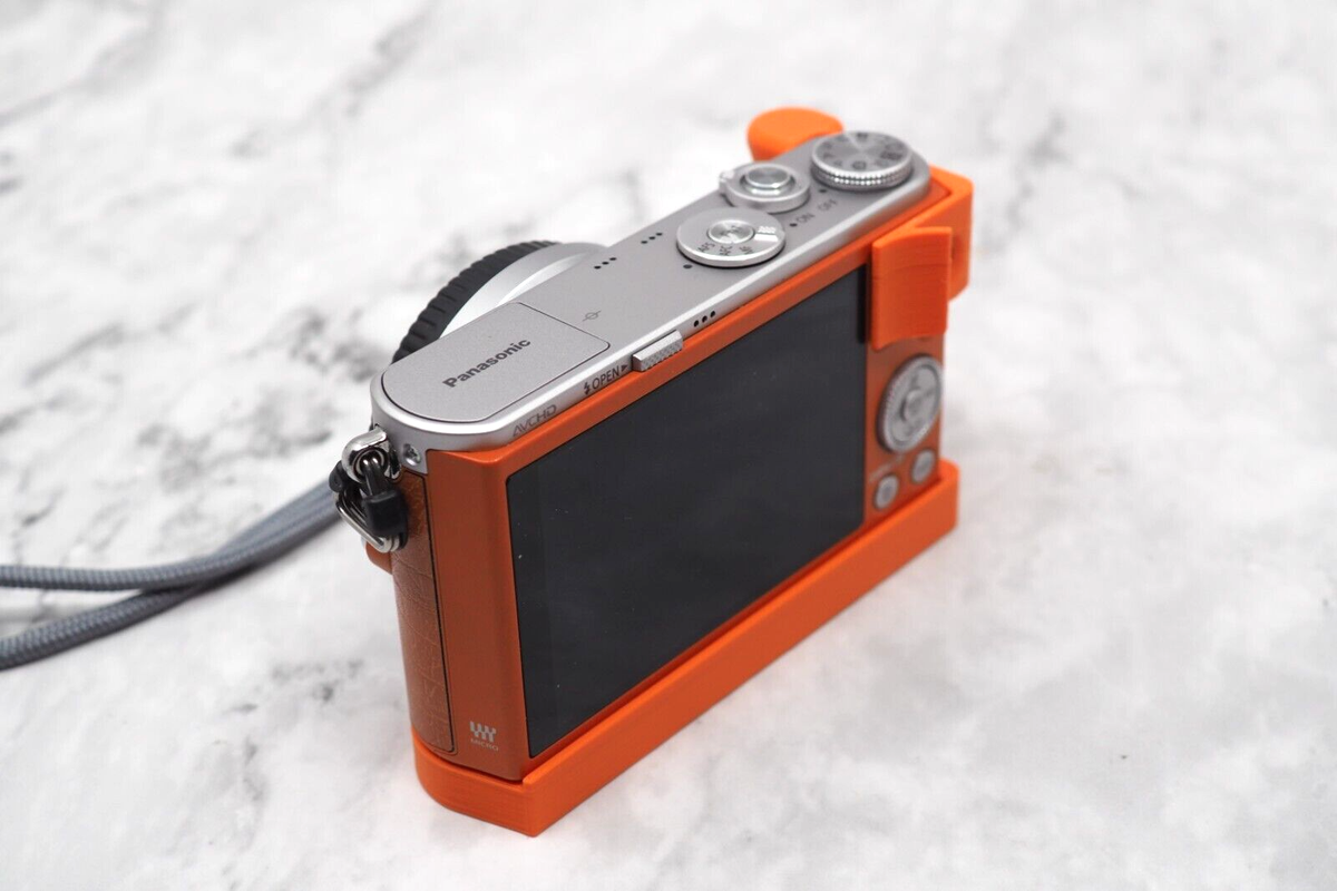 ま*ん様 LUMIX DMC-GM1 超コンパクト一眼 + グリップ Panasonic】GM1を更にカッコよく使いやすく！ | THE MAP TIMES