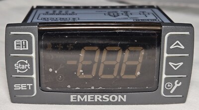 NEW - Dixell XC10CX-4P01G Emerson refrigeration control XC10CX