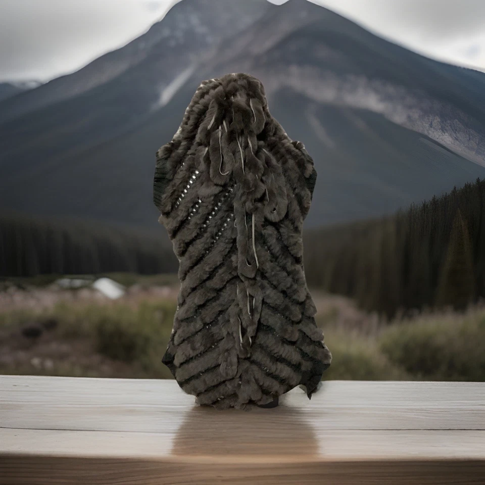 Ya Los Angeles 100% Rabbit Fur Hooded Vest - Size Small/Medium - Image 2 of 4