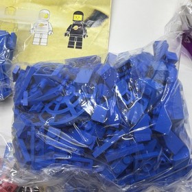 LEGO Space: Cosmic Fleet Voyager (6985) 95% Complete.