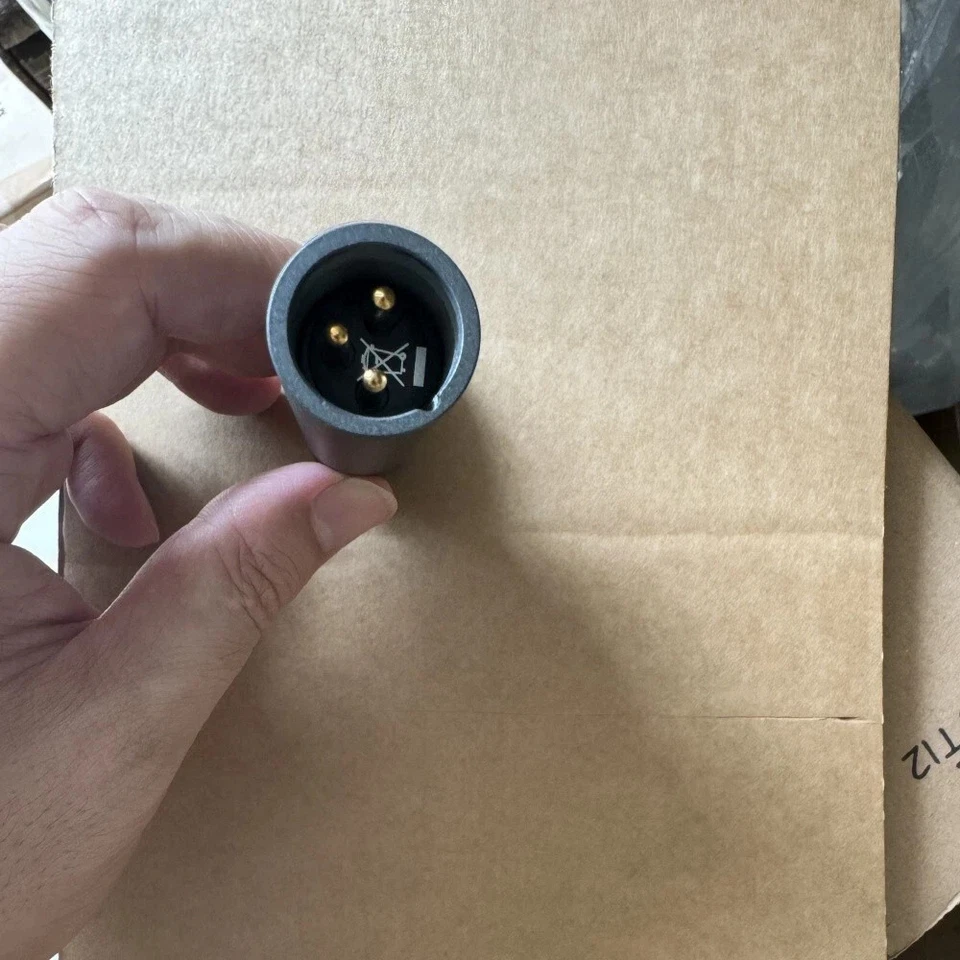 Sennheiser E614 Super-Cardioid Condenser Instrument Drum Microphone - Image 4 of 4