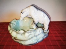 Eisbär an Wasserloch - große Porzellanfigur v. Ditmar Urbach, Znaim