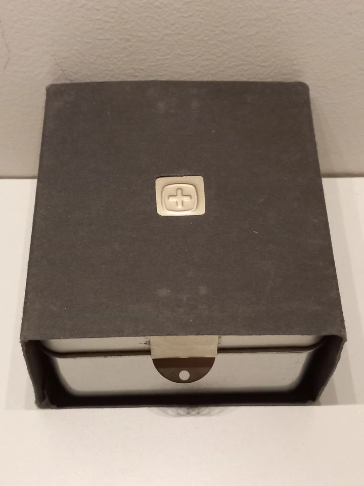 montre chrono Suisse " WENGER " NEUVE - Photo 3/3