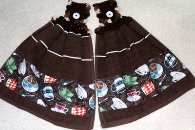 2 Double Crochet Premium Hanging Kitchen Towels ~  COFFEE CUPS