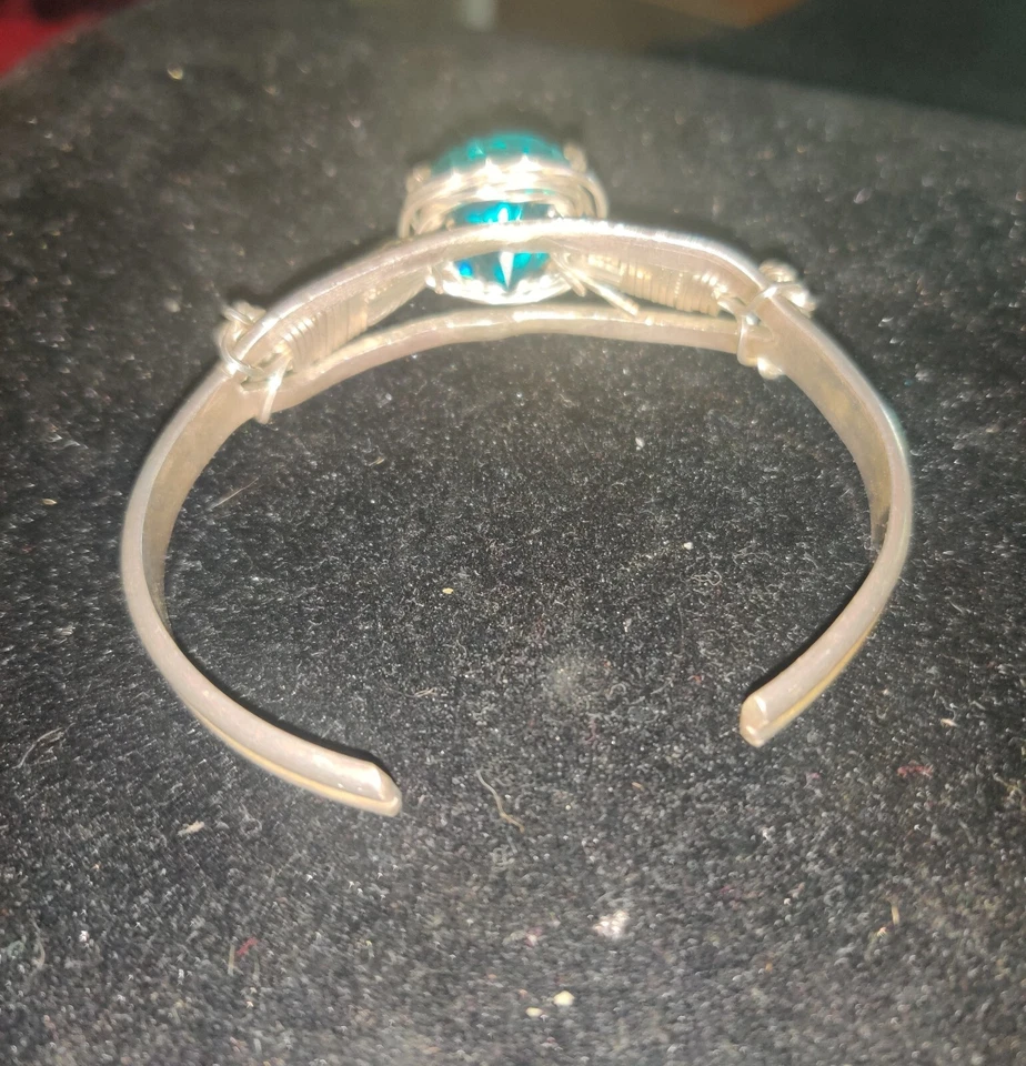Blue Topaz Oval Gemstone Silver Plated Handmade Bangle Bracelet Vintage 1980s - Image 4 of 4