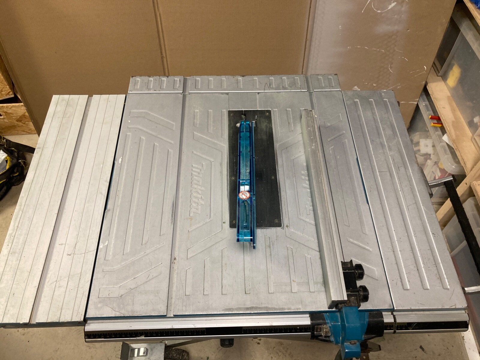 Makita MLT100 260mm Table Saw with Stand + Spare Blades 88381856904 eBay