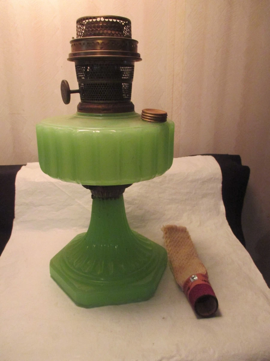 Green aladdin oil lamp deals