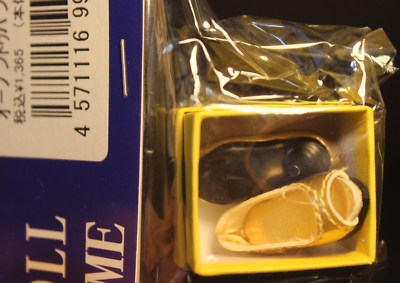 AZONE Pure Neemo 1/6 Doll clothing - Gold Pumps- (Barbie, Blyth,Pullip) 