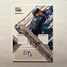 2022 Panini Diamond Kings Curtis Terry DK Material Signatures #DMS-CT Twins