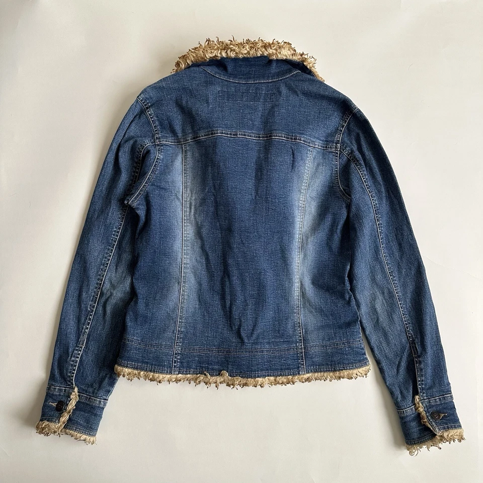 Chaqueta de piel vaquera. Foto 2 de 4